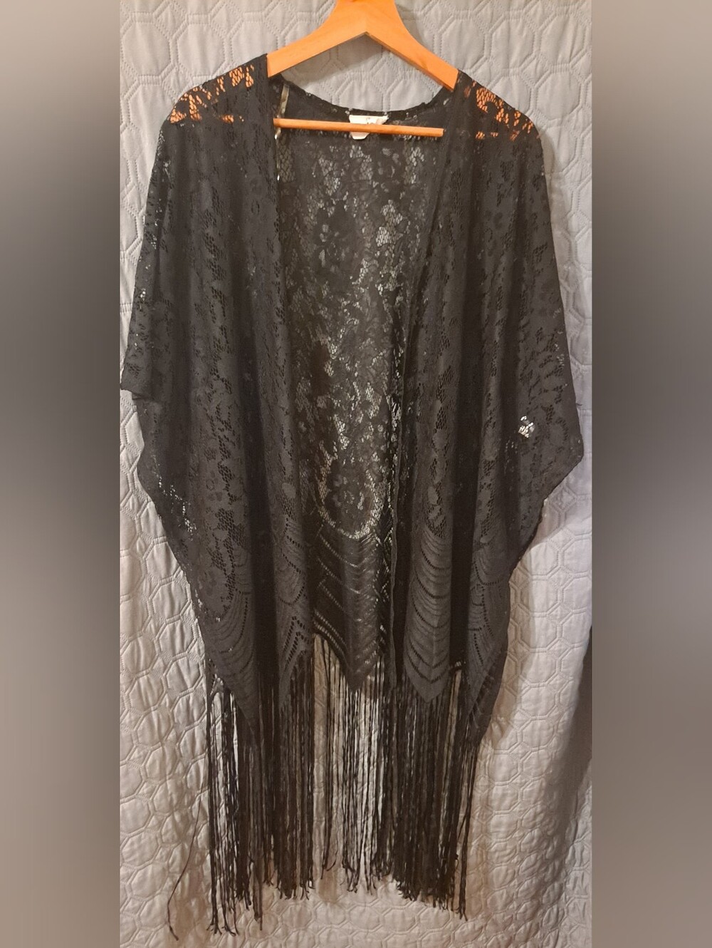 Ember Sz L Black Lace Fringe Kimono -